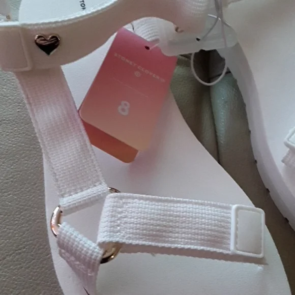 See other listing for this item STONEY CLOVER LANE Target,white,size 8,NWT - Picture 8 of 9